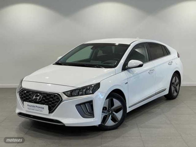 Ioniq 5 650cv  de segunda mano - Hyundai Ioniq 1.6 GDI Tecno de 2021 con 65.700 Km por 17.890 EUR. en Barcelona