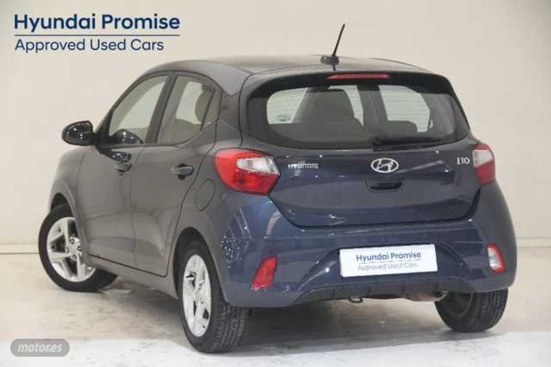 hyundai i10 1.0 mpi klass de 2022 con 27.984 km por 12.600 eur. en barcelona foto grande (3)