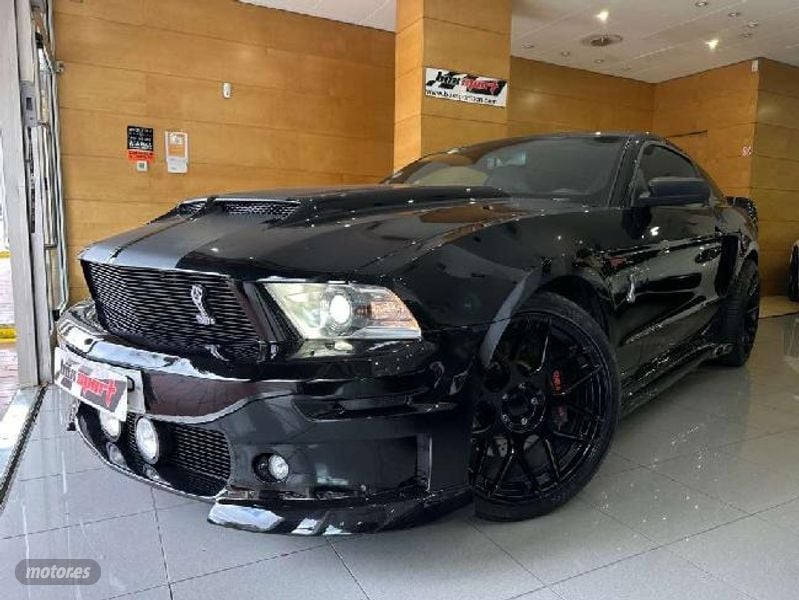 Foto ford mustang 2011 / 78.000km.