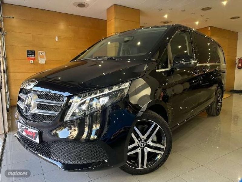 Foto mercedes viano 2024 / 300km.