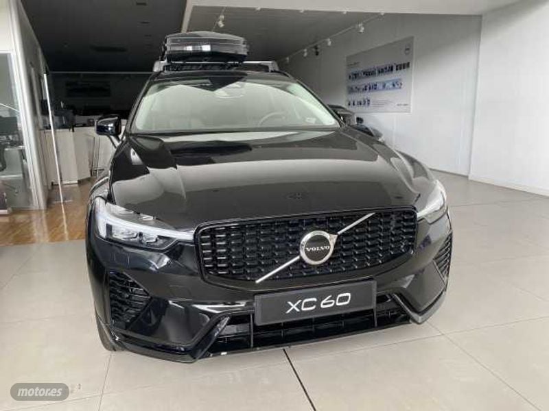 volvo xc 60 2025 / 2km. foto grande (3)