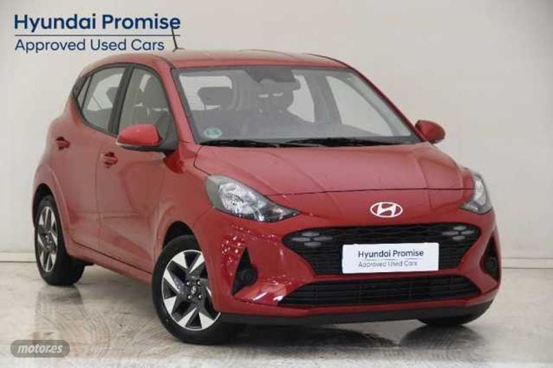 hyundai i10 1.0 mpi klass de 2024 con 13.242 km por 15.900 eur. en cadiz foto grande (2)