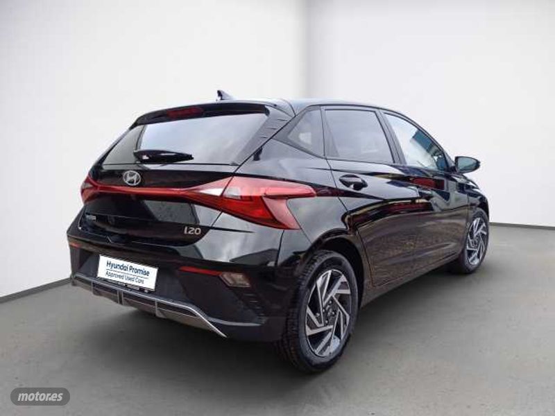 hyundai i20 1.2 mpi klass de 2024 con 9 km por 20.300 eur. en cadiz foto grande (2)