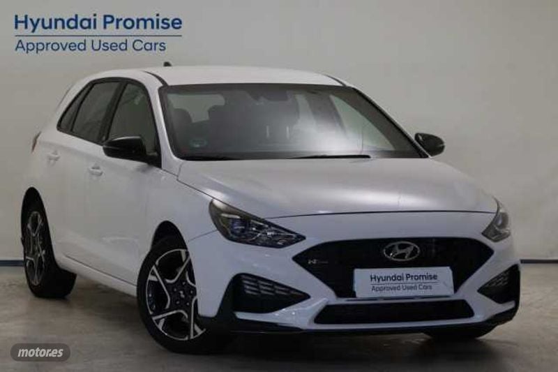 hyundai i30 1.0 tgdi n line 30a 120 de 2024 con 24.153 km por 20.500 eur. en girona foto grande (2)