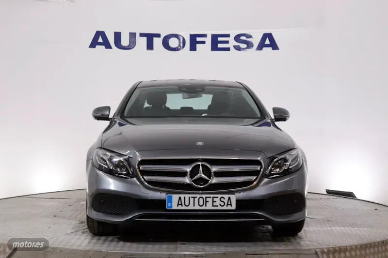 mercedes clase e 2017 / 74.100km. foto grande (2)