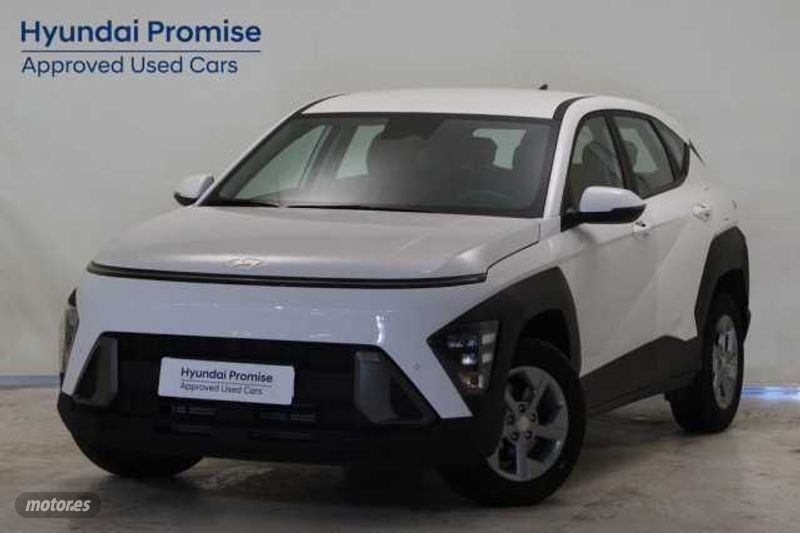 3 plazas  de segunda mano - Hyundai Kona 1.0 TGDI Maxx 4x2 de 2024 con 14.641 Km por 23.990 EUR. en Cadiz