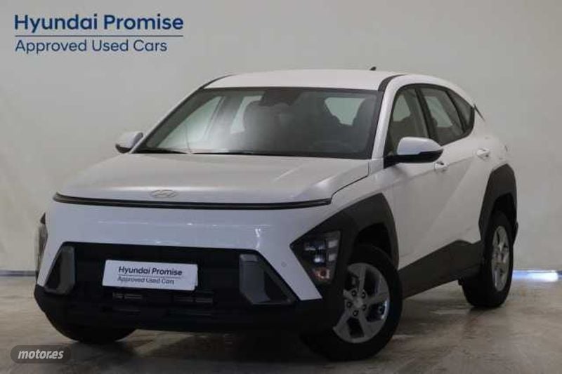 Hyundai kona 2024 ano de matriculacion 2024  de segunda mano - Hyundai Kona 1.0 TGDI Maxx 4x2 de 2024 con 4.619 Km por 24.490 EUR. en Cadiz