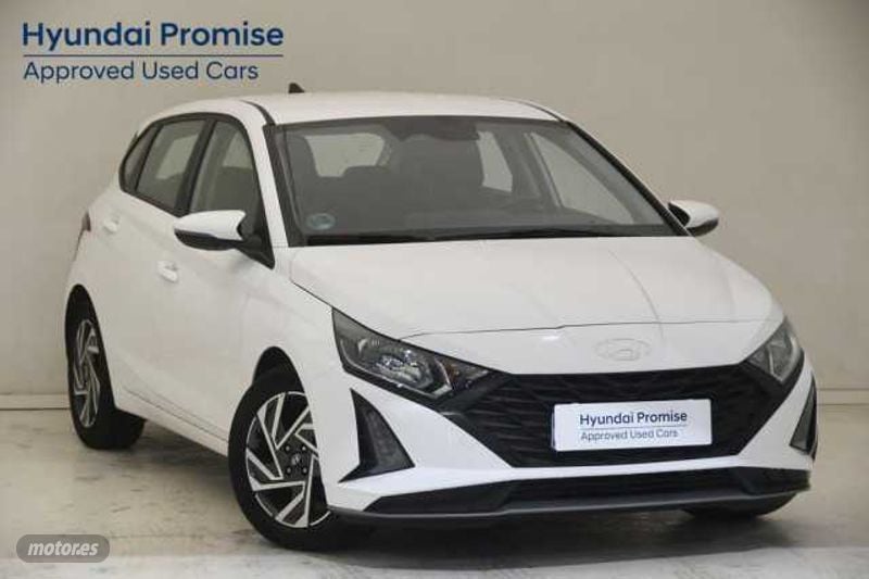 hyundai i20 1.2 mpi klass de 2024 con 12.927 km por 17.790 eur. en cadiz foto grande (2)