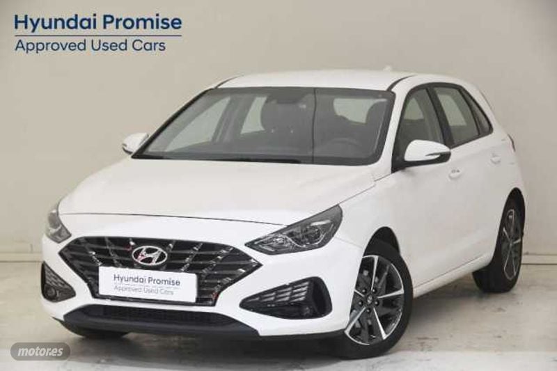 Hyundai i30 2023 manual  de segunda mano - Hyundai i30 1.5 DPI Klass SLX 110 de 2024 con 14.064 Km por 19.990 EUR. en Guipuzcoa