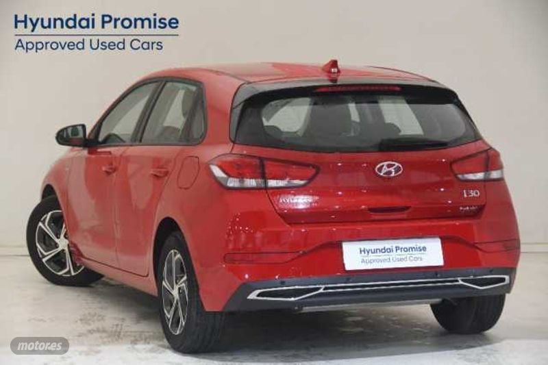 hyundai i30 1.0 tgdi klass lr 48v 120 de 2024 con 15.262 km por 20.900 eur. en madrid foto grande (3)
