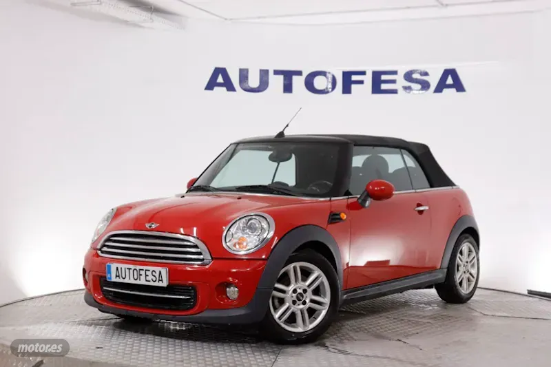 mini cabrio 2012 / 133.300km. foto grande (2)