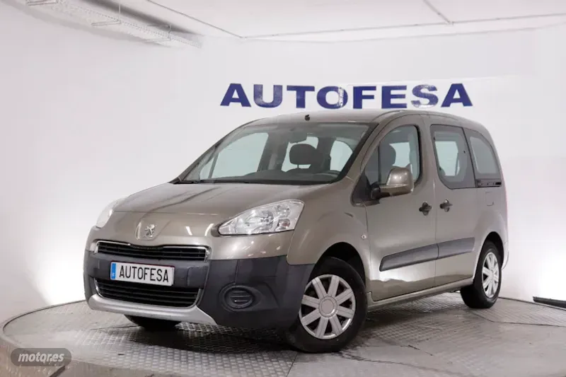 Foto peugeot partner 2015 / 141.400km.