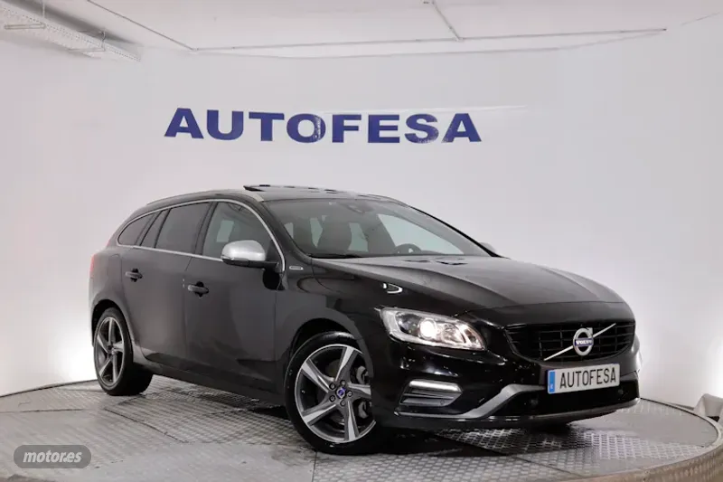 volvo v 60 2015 / 124.666km. foto grande (3)