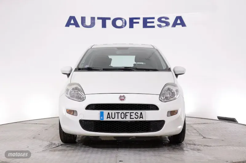 fiat punto 2013 / 54.995km. foto grande (2)