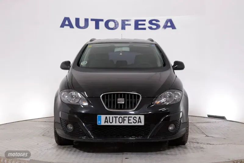 seat altea 2012 / 154.600km. foto grande (2)