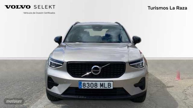 volvo xc40 2023 / 28.038km. foto grande (3)