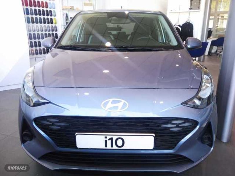 hyundai i10 1.0 mpi klass aut. de 2024 con 11 km por 18.100 eur. en segovia foto grande (2)
