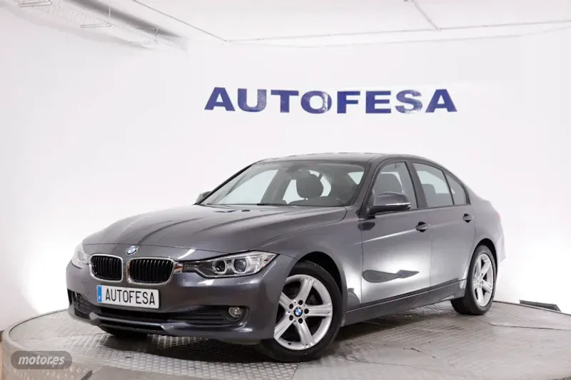 Foto bmw serie 3 2014 / 232.700km.