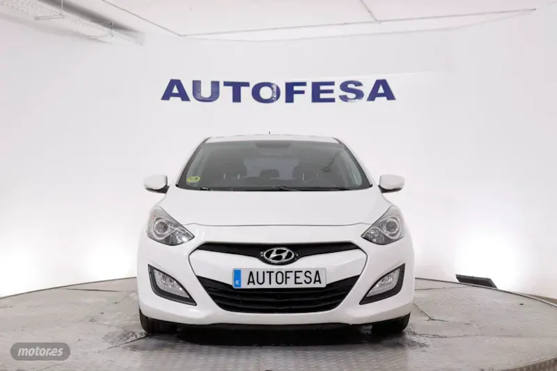 hyundai i30 2014 / 128.100km. foto grande (2)