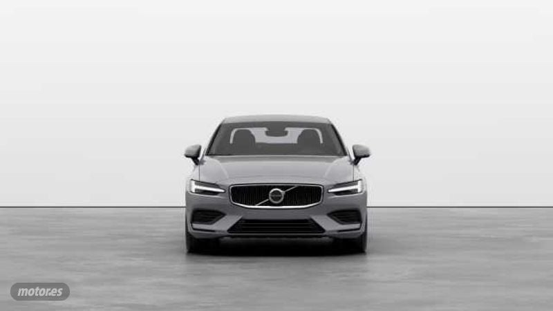volvo s60 2025 / 5km. foto grande (2)