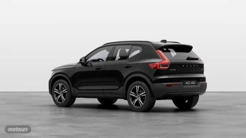 Foto volvo xc40 2025 / 1km.