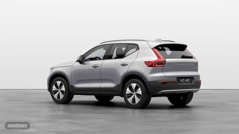 volvo xc40 2025 / 1km. foto grande (3)