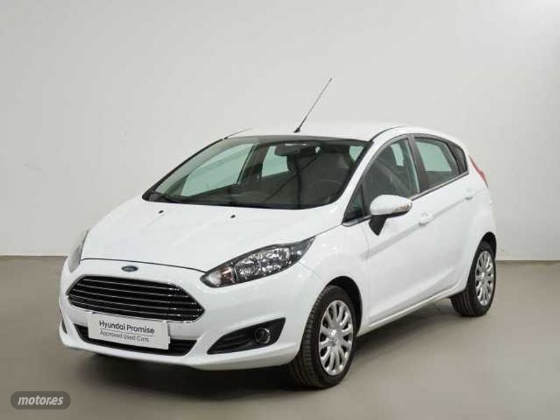 Foto ford fiesta 2015 / 136.600km.
