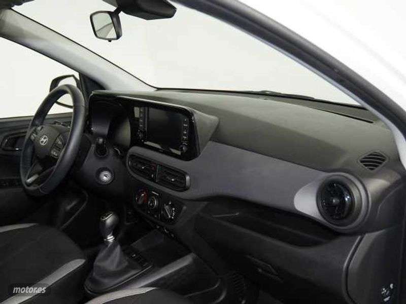 hyundai i10 2024 / 10.315km. foto grande (3)