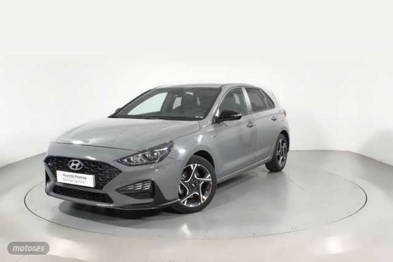 Hyundai i30 2023  de segunda mano - Hyundai i30 1.0 TGDI N Line 30A 120 de 2024 con 18.848 Km por 21.000 EUR. en Barcelona