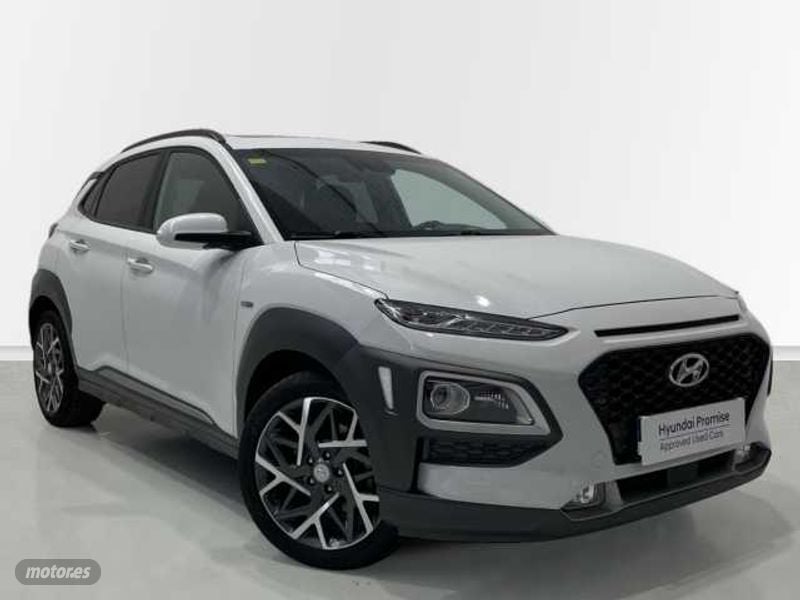 Hyundai kona 2024 km 0  de segunda mano - Hyundai Kona 1.6 GDI DT Style Sky de 2020 con 77.800 Km por 20.490 EUR. en Barcelona