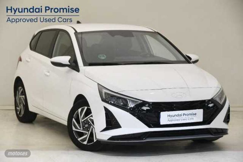 hyundai i20 1.0 tgdi klass 100 de 2024 con 11.844 km por 19.290 eur. en madrid foto grande (2)