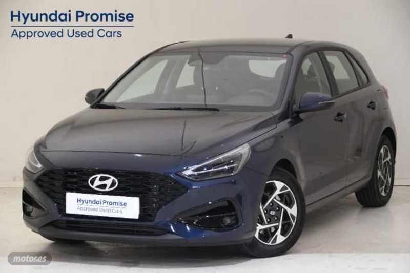 Hyundai bayon alerta plazas traseras  de segunda mano - Hyundai i30 1.5 DPI Klass 96 de 2025 con 35 Km por 23.000 EUR. en Madrid