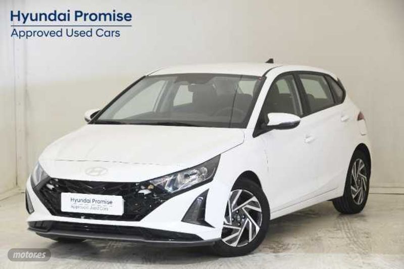 Hyundai i20 9381km  de segunda mano - Hyundai i20 1.0 TGDI Klass 100 de 2024 con 18.236 Km por 19.450 EUR. en Baleares