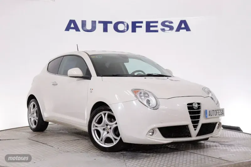 alfa romeo mito 2012 / 135.000km. foto grande (3)