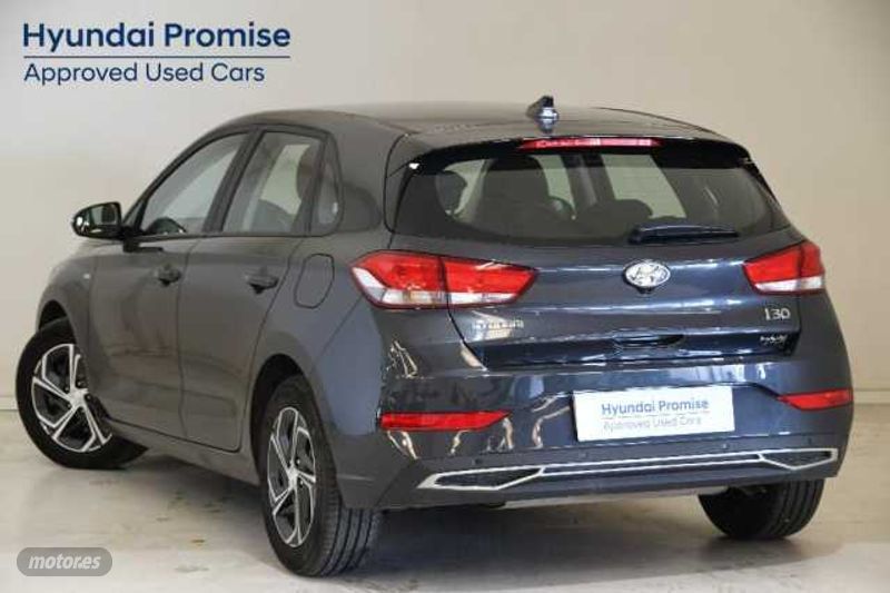 hyundai i30 1.0 tgdi klass lr 48v 120 de 2024 con 26.570 km por 21.500 eur. en madrid foto grande (3)