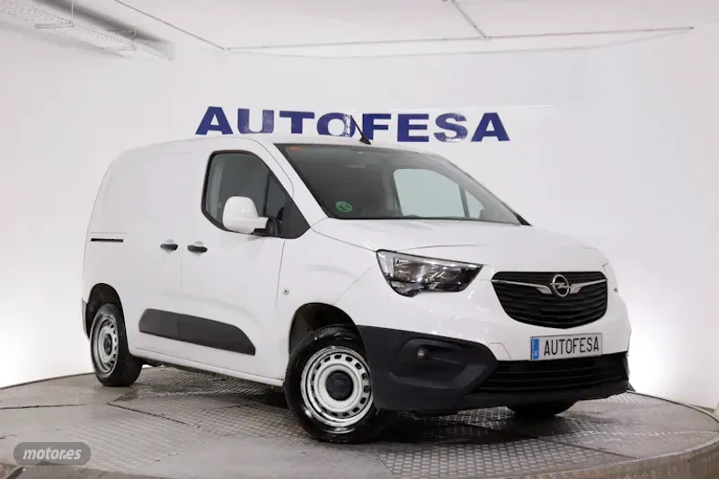 opel combo 2021 / 125.568km. foto grande (3)