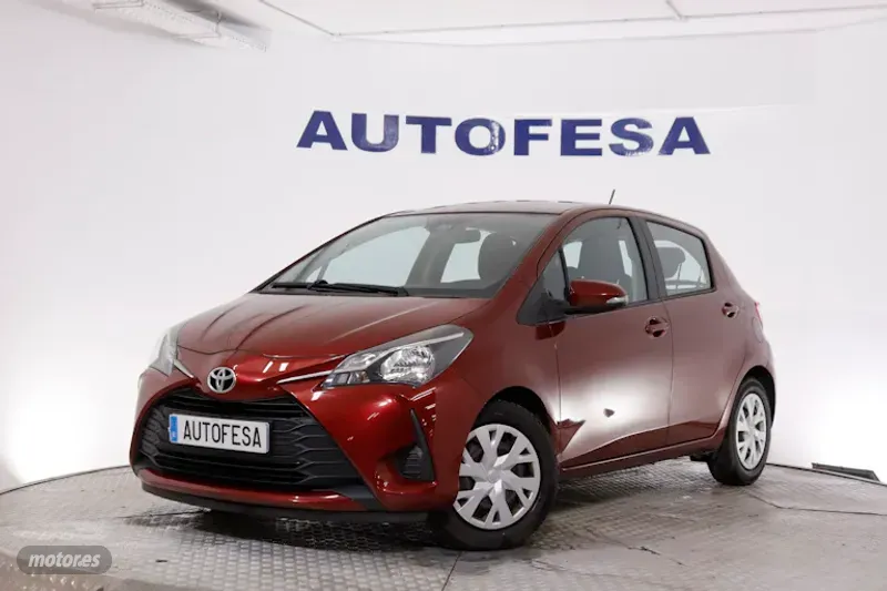 Foto toyota yaris 2019 / 102.600km.