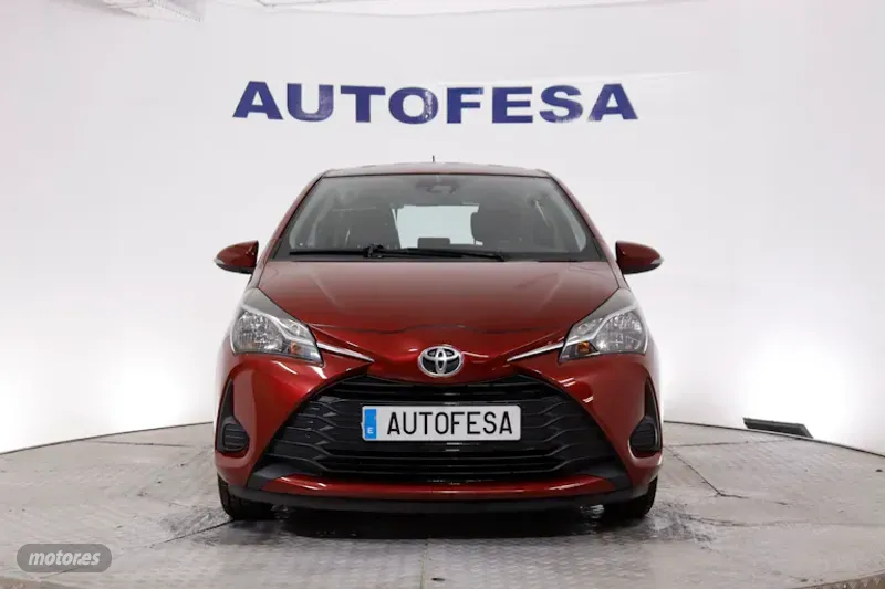 toyota yaris 2019 / 102.600km. foto grande (2)