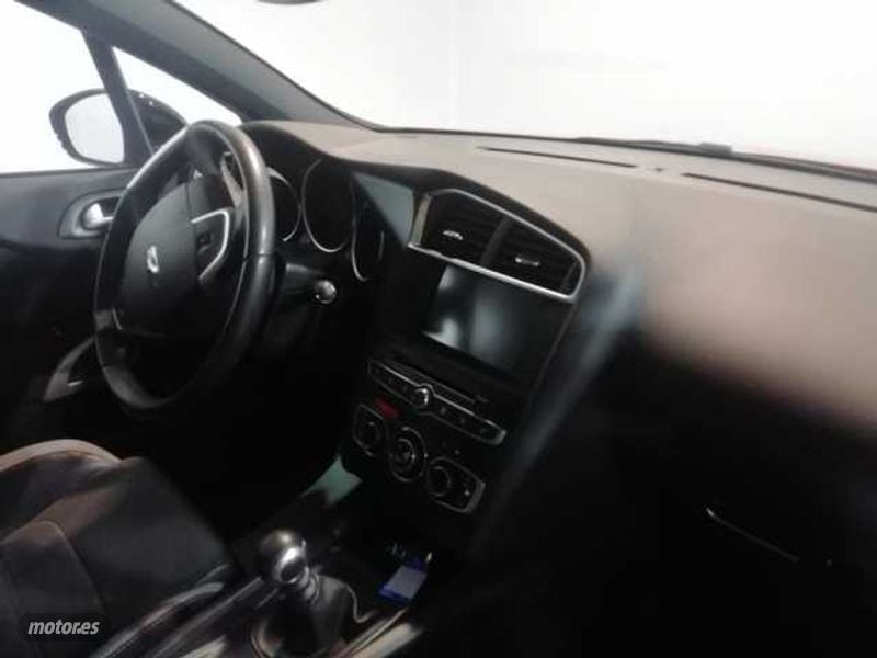ds ds4 1.2 puretech s&s style de 2017 con 84.972 km por 12.390 eur. en madrid foto grande (3)