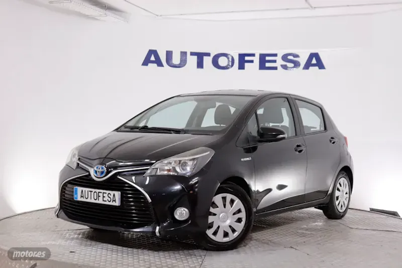 Toyota yaris 115cv madrid  de segunda mano en Madrid - toyota yaris 2015 / 116.300km.