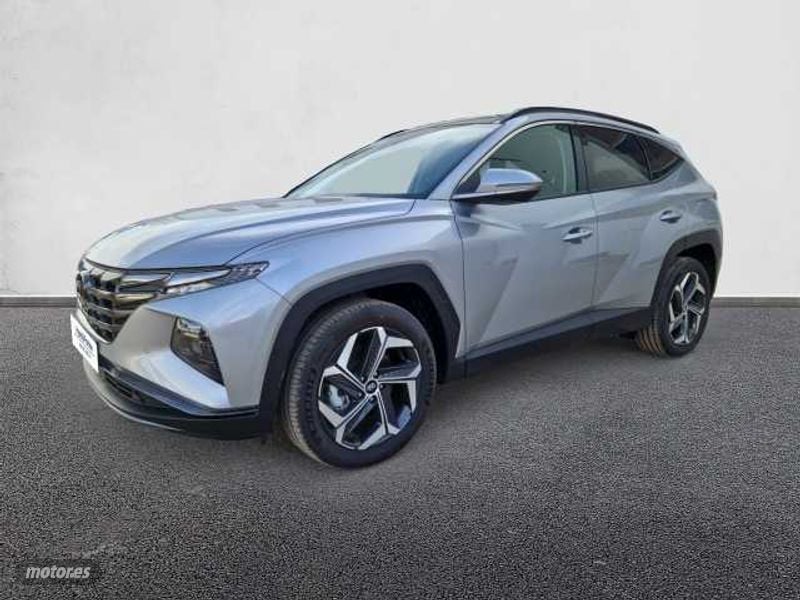 Hyundai tucson blanco 2024  de segunda mano - Hyundai Tucson Tucson 1.6 TGDI HEV Tecno Sky AT de 2024 con 9.077 Km por 36.500 EUR. en Huelva