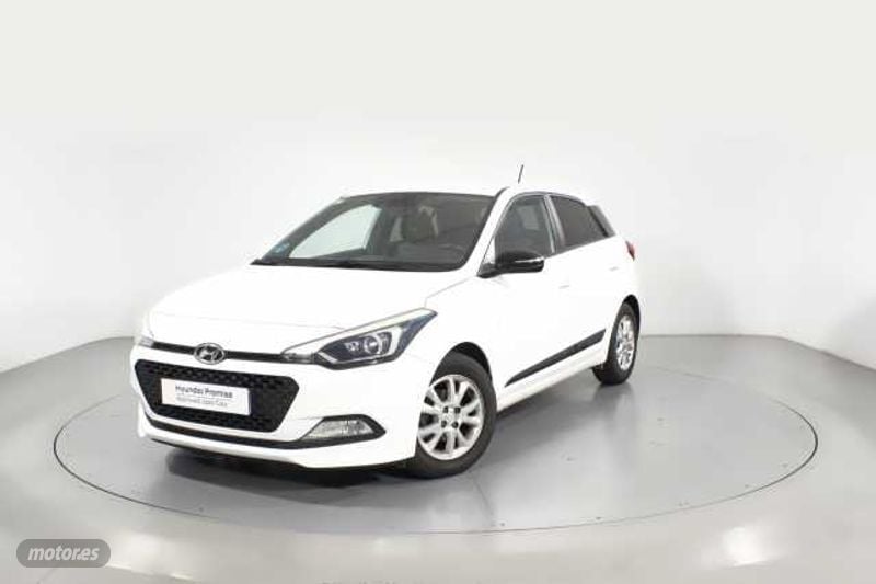 Hyundai i20 diesel  de segunda mano - Hyundai i20 1.2 Go de 2016 con 56.473 Km por 10.900 EUR. en Barcelona
