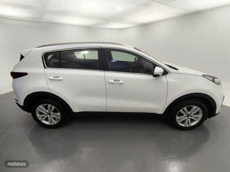 kia sportage 1.6 gdi concept 4x2 de 2018 con 100.650 km por 13.900 eur. en barcelona foto grande (3)