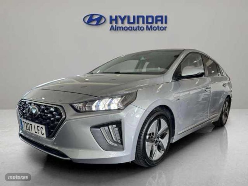 Hyundai ioniq 5 awd  de segunda mano - Hyundai Ioniq 1.6 GDI Style de 2020 con 85.500 Km por 19.900 EUR. en Madrid