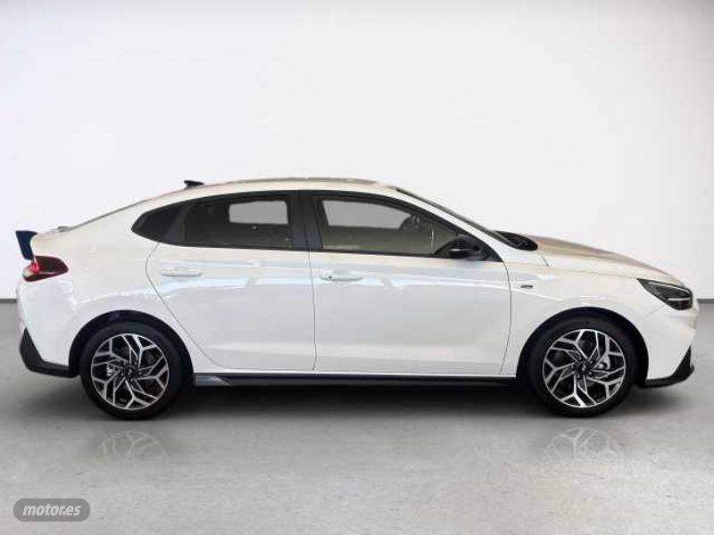 hyundai i30 2025 / 9km. foto grande (2)