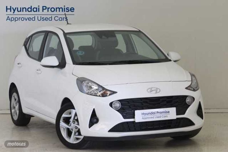 hyundai i10 1.0 mpi klass de 2024 con 17.588 km por 14.500 eur. en girona foto grande (2)