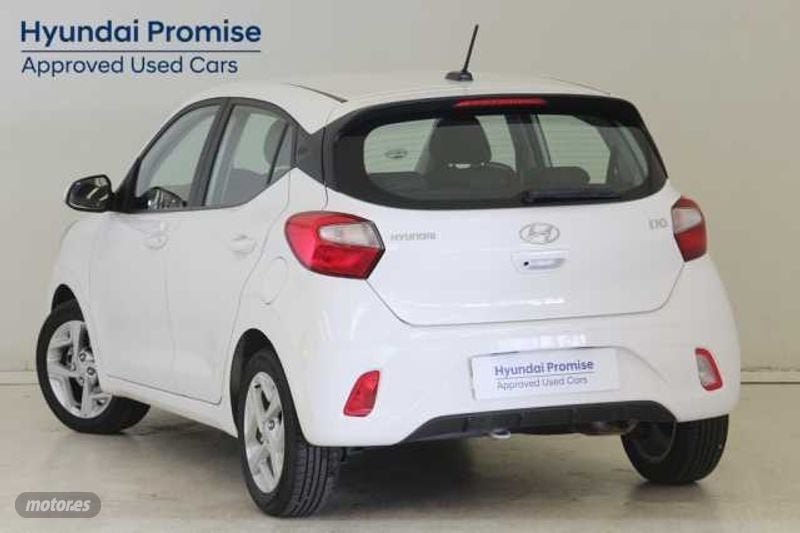 hyundai i10 1.0 mpi klass de 2024 con 17.588 km por 14.500 eur. en girona foto grande (3)
