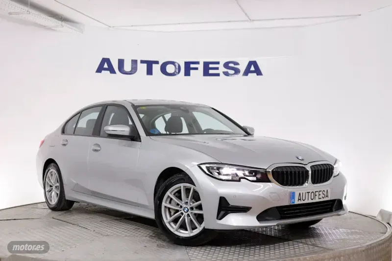 bmw serie 3 2020 / 97.900km. foto grande (3)
