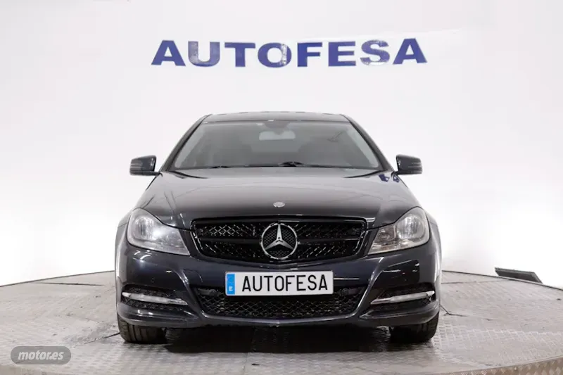mercedes clase c 2014 / 145.800km. foto grande (2)