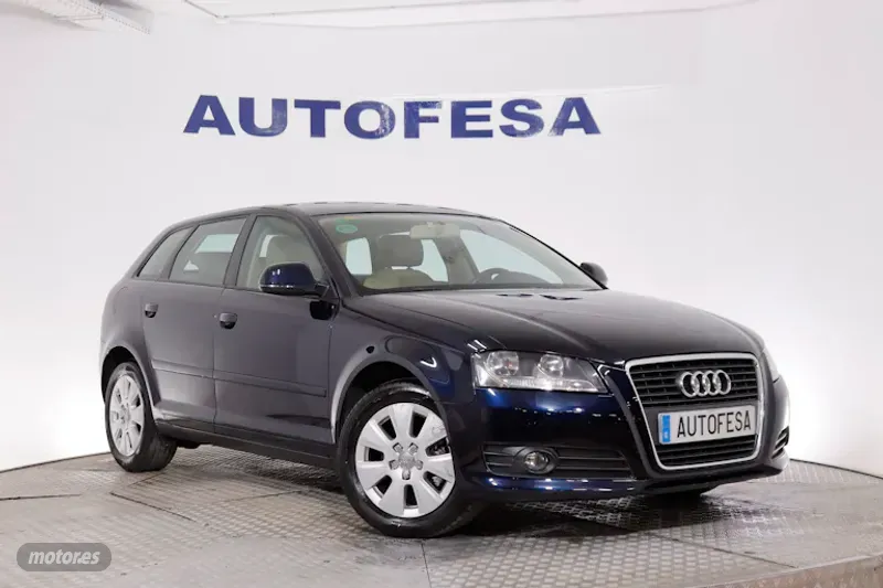 audi a3 2010 / 131.800km. foto grande (3)